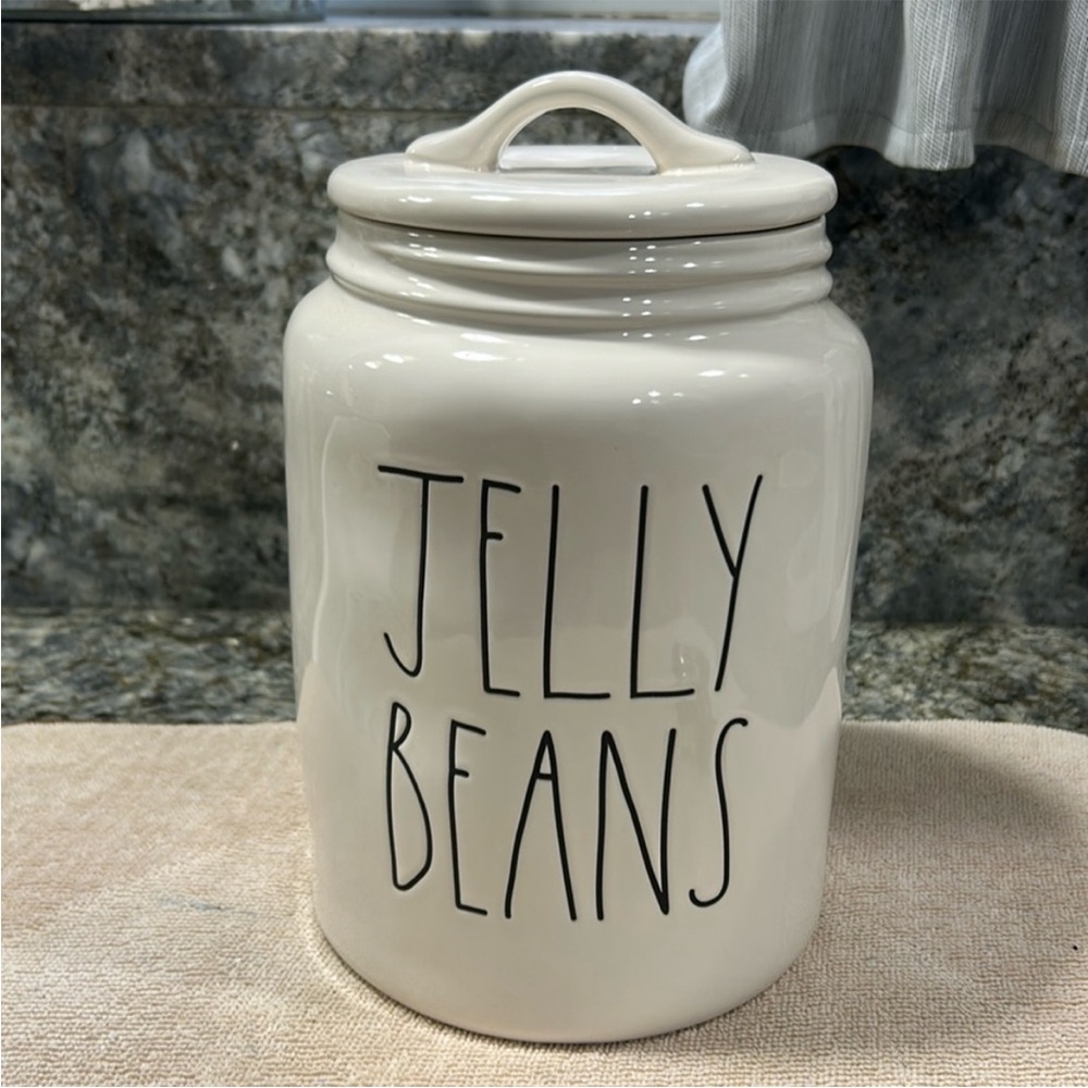 NWT Rae Dunn JELLY BEANS Canister w/ Lid 8.25” Tall White Ceramic - Picture 1 of 3